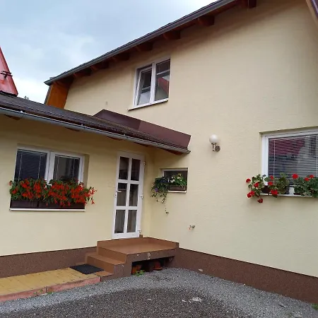 Dovolenkove Pilarcik * Зуберец